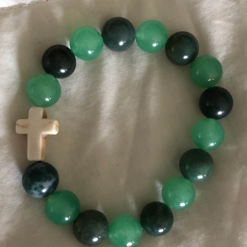Stretchy bracelet